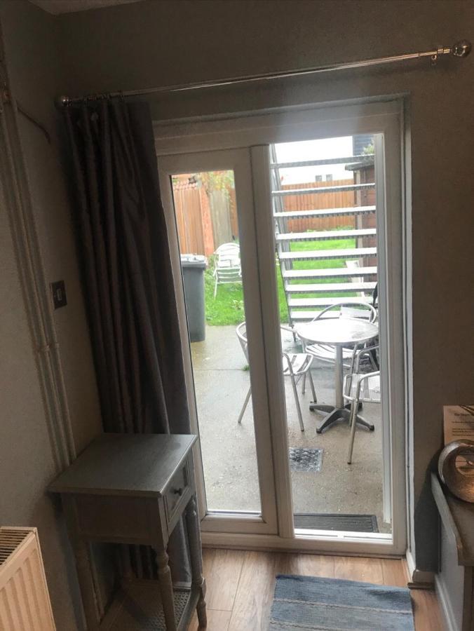 Private Double Room With Garden Ipswich Kültér fotó